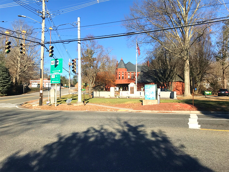 Figure 4 - View across Great Road (Routes 117 and 62) of Northeast Intersection Corner. Image of Randall Library.